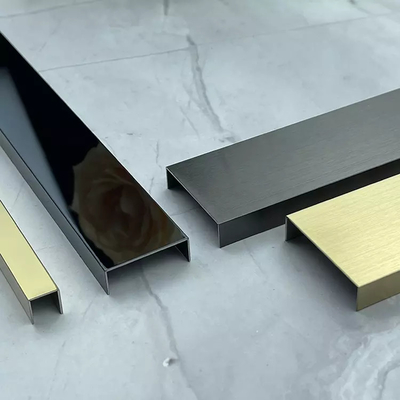 Ordnung dekorative SS des PVD-Farbedelstahl-U decken Ordnung 12mm mit Ziegeln