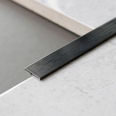 Guter Preis 3048mm Länge 304 Edelstahl Spiegel Oberfläche T Fliesenstreifen für Wand und Boden Online