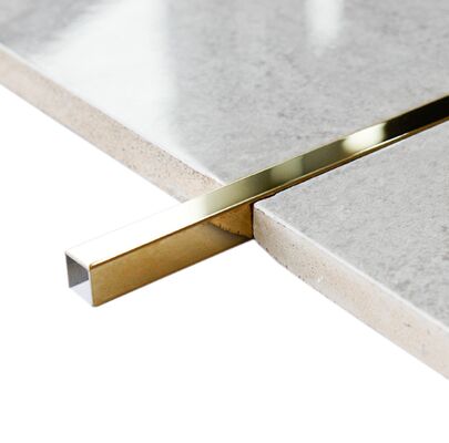 Premium-Spiegel-Titan-Gold-Edelstahl-U-Profil-Verkleidung für luxuriöses Dekor.