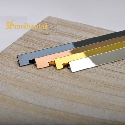 V fugte externe Edelstahl-Fliese trimmen Größen-goldenes überzogenes T6 X 2048mm