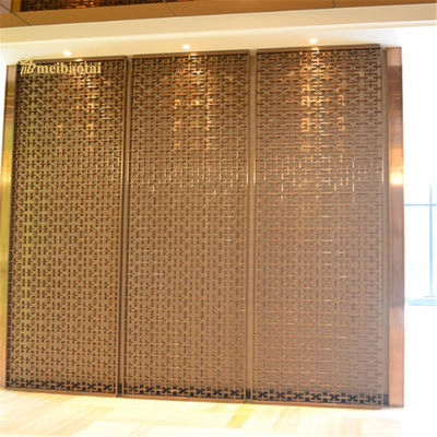 Guter Preis Scheibenförmige Trennwand aus Edelstahl Raumtrennwand Hoteldekoration Online