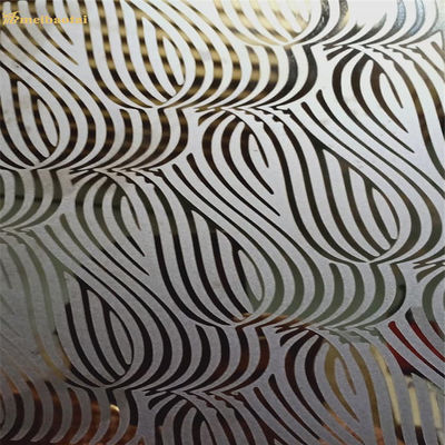 4 Fuß Güte 201 geätztes Edelstahlblech mit 70 Mikrometer PVC-Folie für Aufzugdekoration