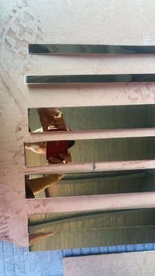 JIS Standard Goldbeschichtung Edelstahl Rand Trim mit 0,85 mm Dicke für Fliesen Schutz