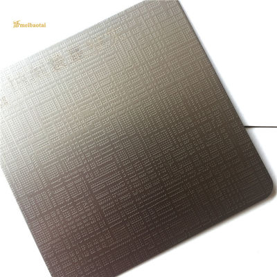 Guter Preis Graue Farbe Beschichtet 0,65 mm Dicke GB Standard geätzte Edelstahlplatte für Decoration von Decke und Wand Online